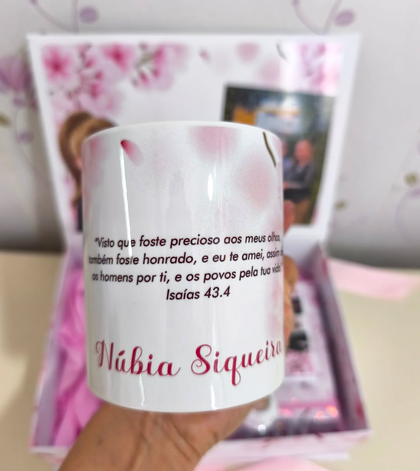 Caixa Personalizada com Caderno Minhas Meditações + Devocional + Bloquinho de anotações + Caneca + Marcador Magnético